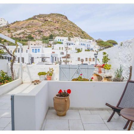 Bougainvillea Home At Plaka Plaka  Exterior photo